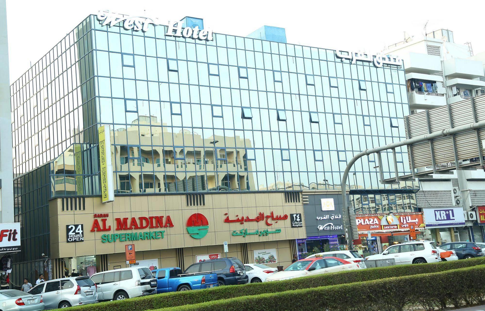 West Hotel Dubai Buitenkant foto