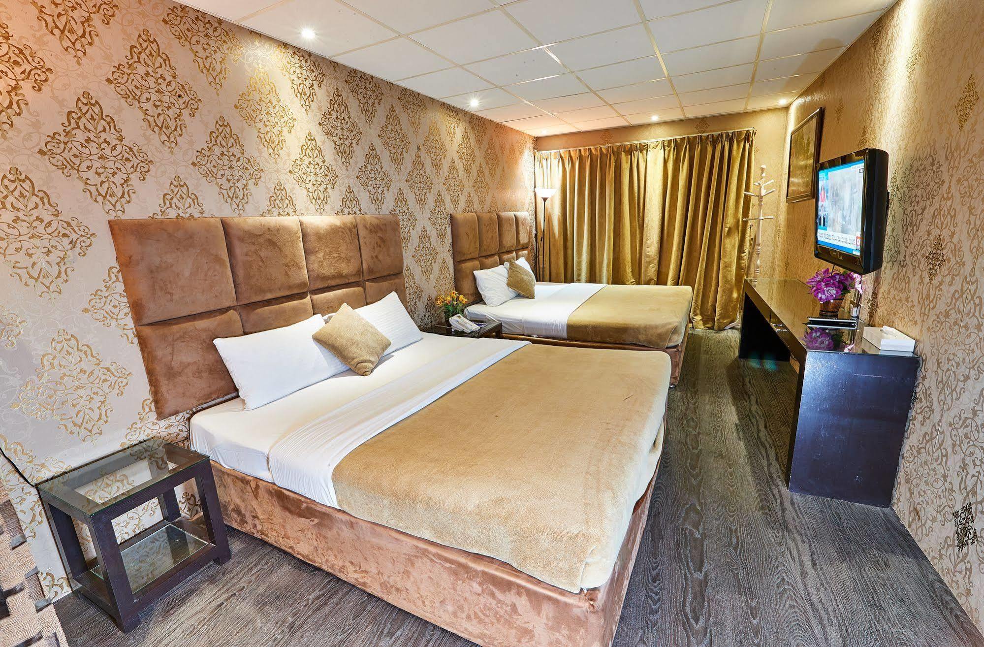 West Hotel Dubai Buitenkant foto